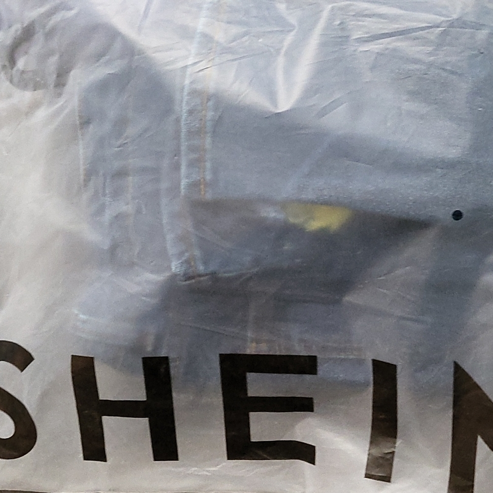 Yellow Distressed Denium Jeans - Picture 7 of 7